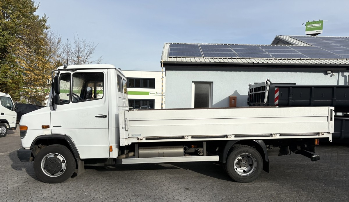 MERCEDES-BENZ Vario 816D Alupritsche 1 Hand - Bestelwagen open laadbak: afbeelding 3 MERCEDES-BENZ Vario 816D Alupritsche 1 Hand - Bestelwagen open laadbak: afbeelding 3