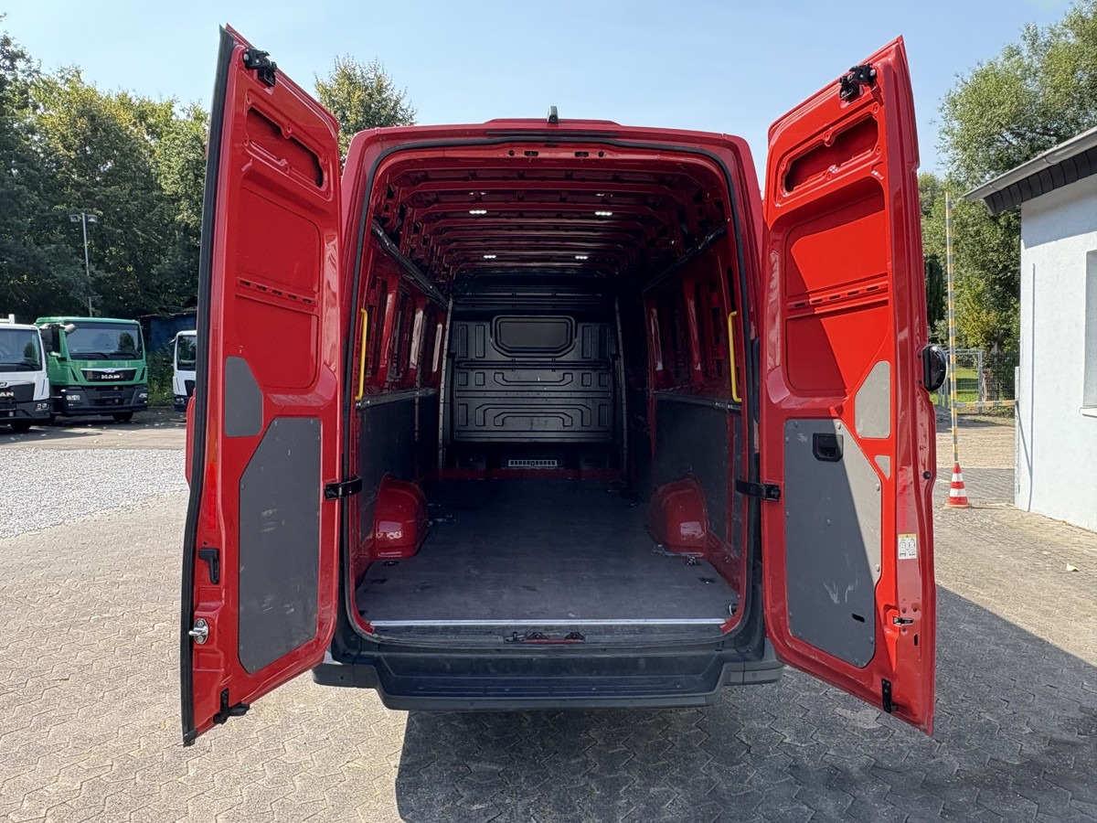 VW Crafter 35 Maxi L5H3 Extralang Kamera - Gesloten bestelwagen: afbeelding 5 VW Crafter 35 Maxi L5H3 Extralang Kamera - Gesloten bestelwagen: afbeelding 5