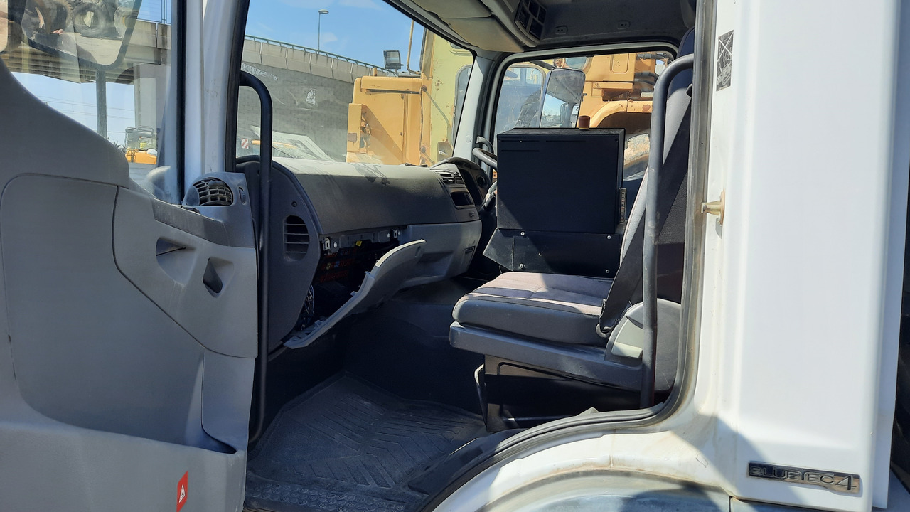SCHMIDT SK600 - Veegwagen: afbeelding 5 SCHMIDT SK600 - Veegwagen: afbeelding 5