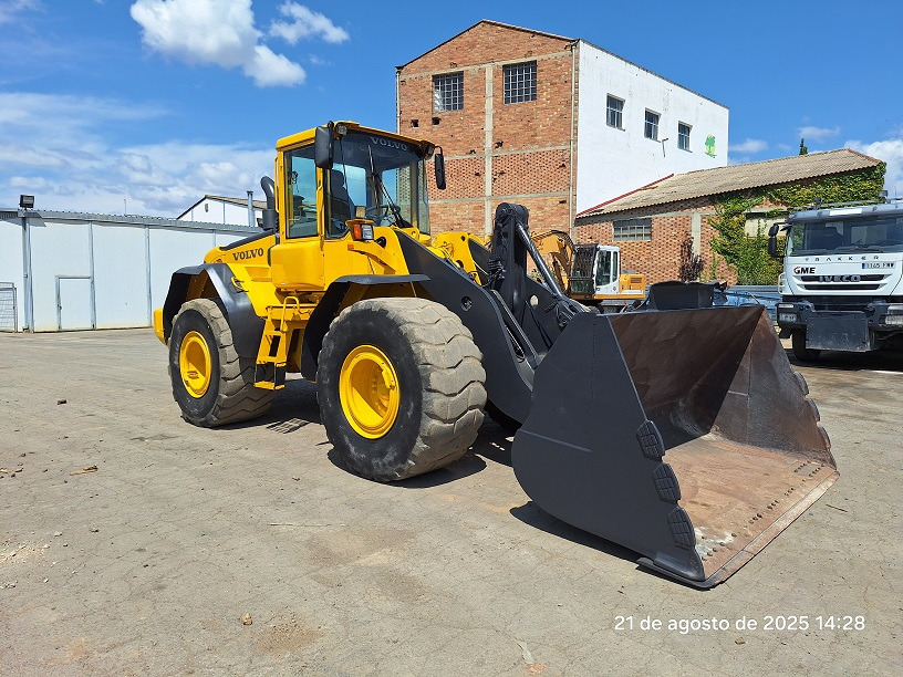 VOLVO L120E - Wiellader: afbeelding 1 VOLVO L120E - Wiellader: afbeelding 1