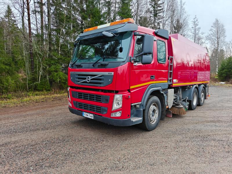 Beam S12000 Volvo FM410 - Veegwagen: afbeelding 2 Beam S12000 Volvo FM410 - Veegwagen: afbeelding 2