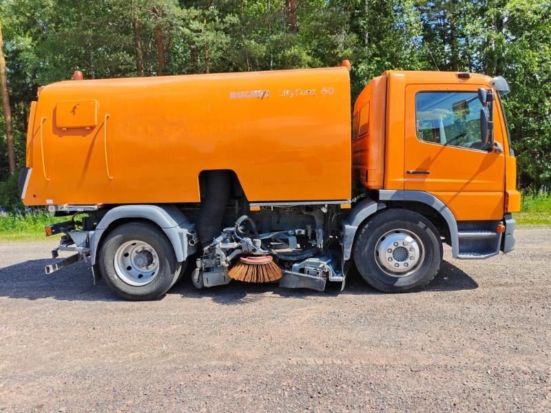 Bucher Cityfant 60 MB Atego - Veegwagen: afbeelding 5 Bucher Cityfant 60 MB Atego - Veegwagen: afbeelding 5