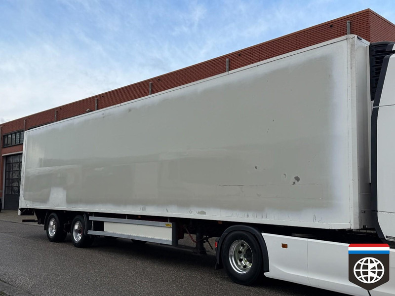 Burg BPO 12-28 TRNXX TAIL LIFT - ALCOA - STEERING AXLE - Koelwagen oplegger: afbeelding 1 Burg BPO 12-28 TRNXX TAIL LIFT - ALCOA - STEERING AXLE - Koelwagen oplegger: afbeelding 1