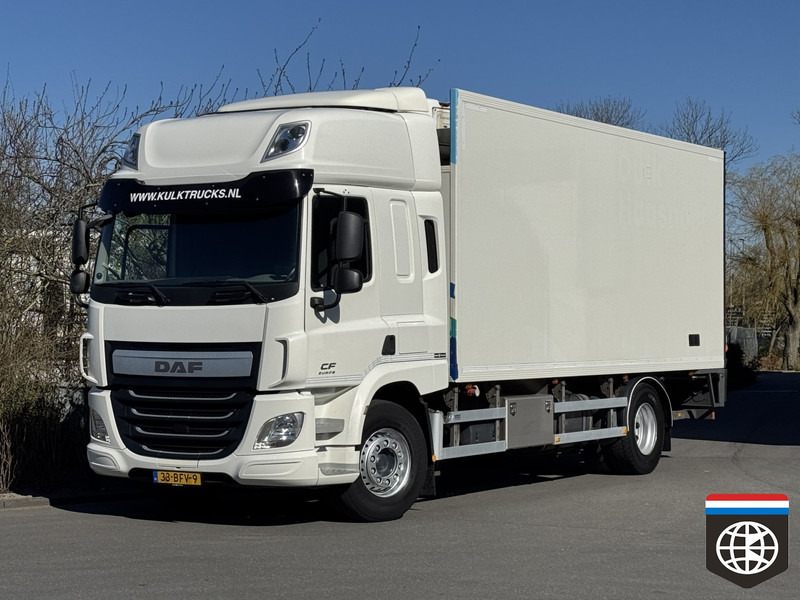DAF CF 330 FA Space Cab / deepfreezer -30oC / TAILLIFT / - Koelwagen vrachtwagen: afbeelding 1 DAF CF 330 FA Space Cab / deepfreezer -30oC / TAILLIFT / - Koelwagen vrachtwagen: afbeelding 1