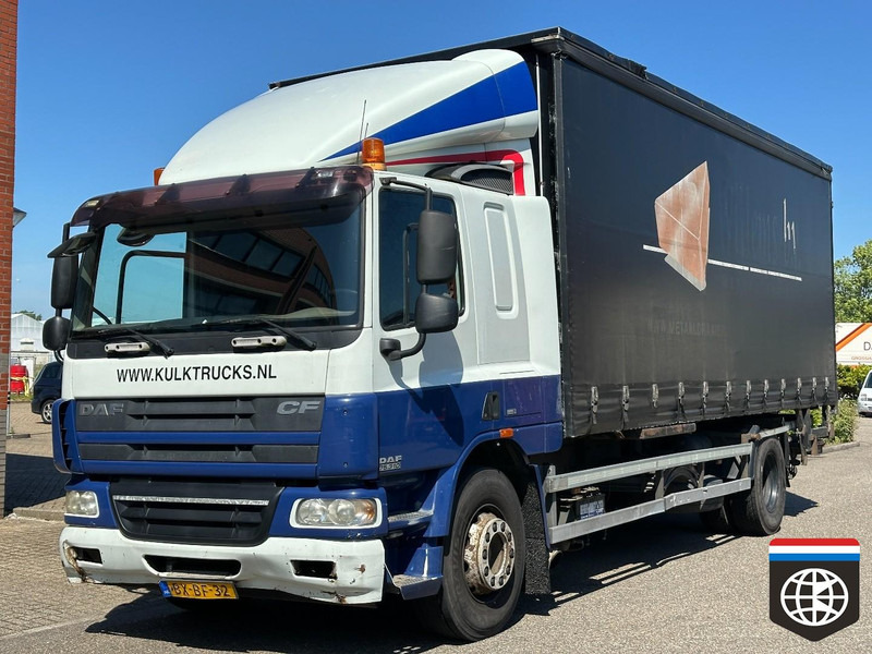 DAF FA CF 75 - Schuifzeilen vrachtwagen: afbeelding 2 DAF FA CF 75 - Schuifzeilen vrachtwagen: afbeelding 2