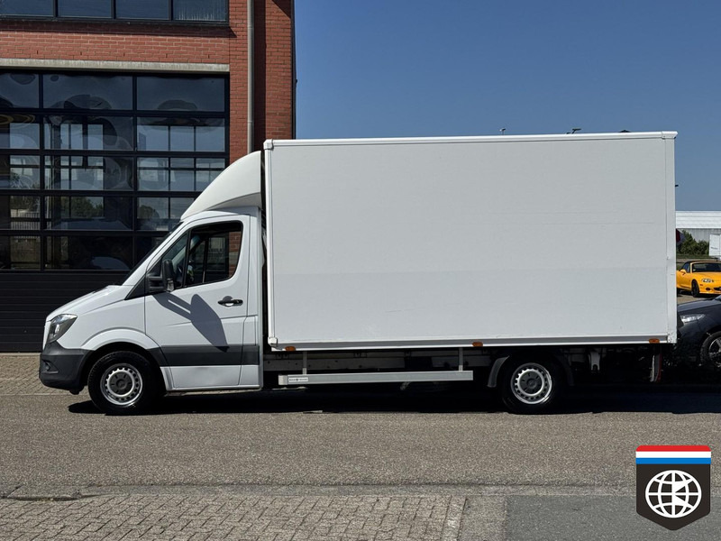 Mercedes-Benz Sprinter 316 CDI 1000kg load capacity - box - tailf lift - Bestelwagen gesloten laadbak: afbeelding 3 Mercedes-Benz Sprinter 316 CDI 1000kg load capacity - box - tailf lift - Bestelwagen gesloten laadbak: afbeelding 3