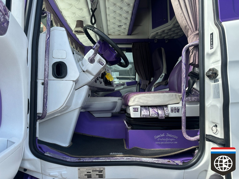 Scania R 500 B 6X2*4 PLANTS COMBI - FULL AIR - RETARDER - 2X TAILLIFT - SPECIAL INTERIOR - CONCOURSTAAT - Koelwagen vrachtwagen: afbeelding 5 Scania R 500 B 6X2*4 PLANTS COMBI - FULL AIR - RETARDER - 2X TAILLIFT - SPECIAL INTERIOR - CONCOURSTAAT - Koelwagen vrachtwagen: afbeelding 5