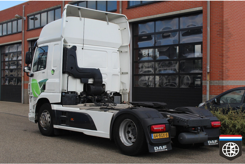 DAF CF 440 FT 2 x TANK - SMART TACHO 2 - LEATHER INTERIEUR - Trekker: afbeelding 4 DAF CF 440 FT 2 x TANK - SMART TACHO 2 - LEATHER INTERIEUR - Trekker: afbeelding 4