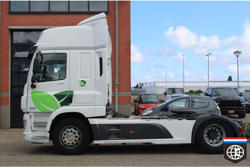 DAF CF 440 FT 2 x TANK - SMART TACHO 2 - LEATHER INTERIEUR - Trekker: afbeelding 3 DAF CF 440 FT 2 x TANK - SMART TACHO 2 - LEATHER INTERIEUR - Trekker: afbeelding 3