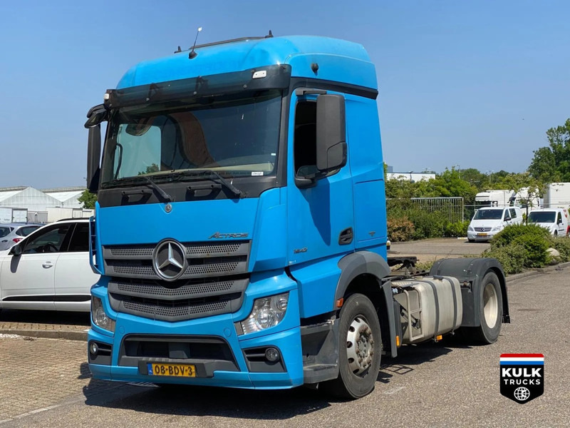 Mercedes-Benz 1842 LS - Trekker: afbeelding 2 Mercedes-Benz 1842 LS - Trekker: afbeelding 2