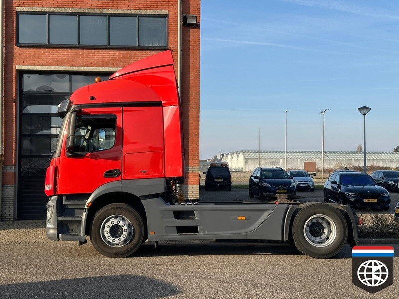 Mercedes-Benz ACTROS 1840 / STREAMSPACE / FULL SPOILER - Trekker: afbeelding 3 Mercedes-Benz ACTROS 1840 / STREAMSPACE / FULL SPOILER - Trekker: afbeelding 3
