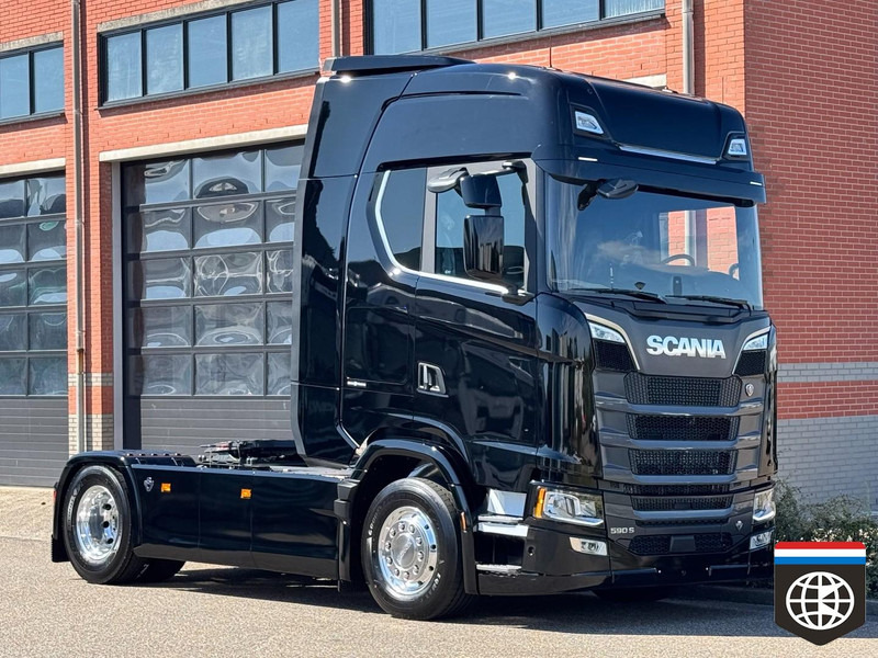 Scania 590 S King of the Road - FULL AIR - NEW TRUCK! - Trekker: afbeelding 3 Scania 590 S King of the Road - FULL AIR - NEW TRUCK! - Trekker: afbeelding 3