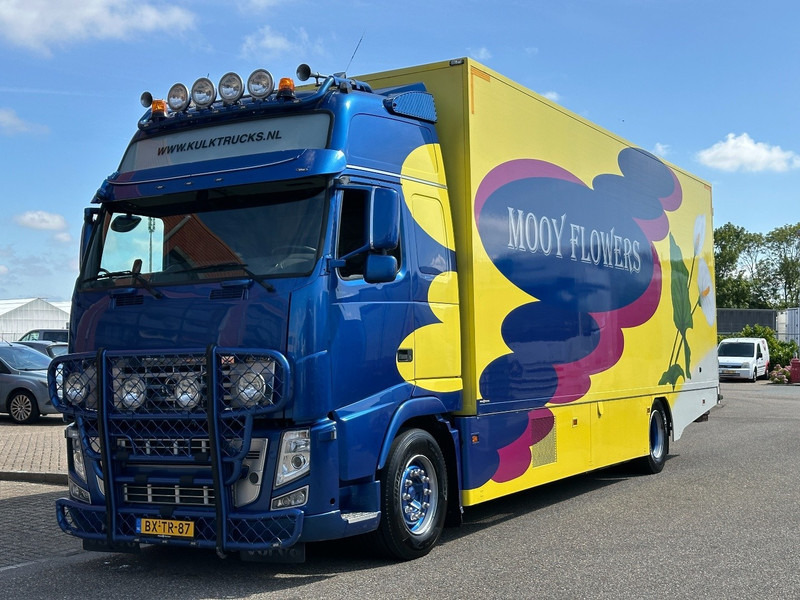 Volvo FH 460 EEV 4X2 HORSES / RACE TEAM / HOLLAND TRUCK - Koelwagen vrachtwagen: afbeelding 3 Volvo FH 460 EEV 4X2 HORSES / RACE TEAM / HOLLAND TRUCK - Koelwagen vrachtwagen: afbeelding 3