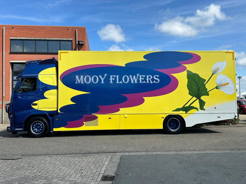 Volvo FH 460 EEV 4X2 HORSES / RACE TEAM / HOLLAND TRUCK - Koelwagen vrachtwagen: afbeelding 4 Volvo FH 460 EEV 4X2 HORSES / RACE TEAM / HOLLAND TRUCK - Koelwagen vrachtwagen: afbeelding 4