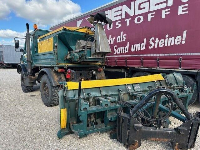 Unimog U 1400 4x4,Winterdienst,Schneeschild,Salzstreuer - Bouwmachine: afbeelding 3 Unimog U 1400 4x4,Winterdienst,Schneeschild,Salzstreuer - Bouwmachine: afbeelding 3