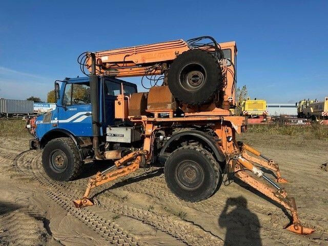 Unimog U 1450 4x4, Zug & Bergwinde, Kran, Greifer, AH - Bouwmachine: afbeelding 5 Unimog U 1450 4x4, Zug & Bergwinde, Kran, Greifer, AH - Bouwmachine: afbeelding 5