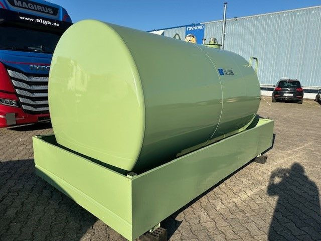 Emiliana Serbatoi TF 9/50, Betankungsanlage, 9m³ - Opslagtank: afbeelding 2 Emiliana Serbatoi TF 9/50, Betankungsanlage, 9m³ - Opslagtank: afbeelding 2