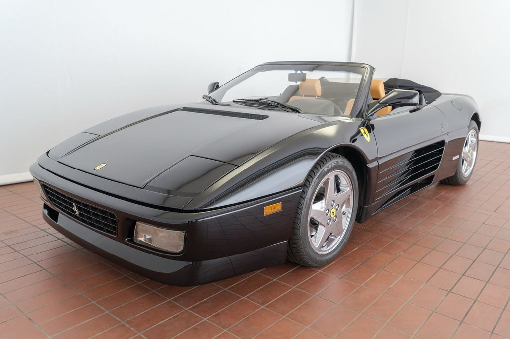 Ferrari 348 Spider/TOP Zustand/Zahnriemen+TÜV neu! - Personenwagen: afbeelding 3 Ferrari 348 Spider/TOP Zustand/Zahnriemen+TÜV neu! - Personenwagen: afbeelding 3