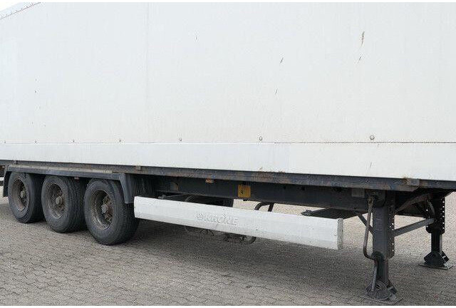 Krone SD, Isoliert, Türen, BPW, Luftfederung, 13.62m - Gesloten oplegger: afbeelding 4 Krone SD, Isoliert, Türen, BPW, Luftfederung, 13.62m - Gesloten oplegger: afbeelding 4