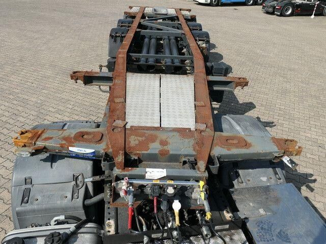 LAG O-3-CC, Tankcontainer, ADR,Luft-Lift,2x am Lager - Dieplader oplegger: afbeelding 5 LAG O-3-CC, Tankcontainer, ADR,Luft-Lift,2x am Lager - Dieplader oplegger: afbeelding 5
