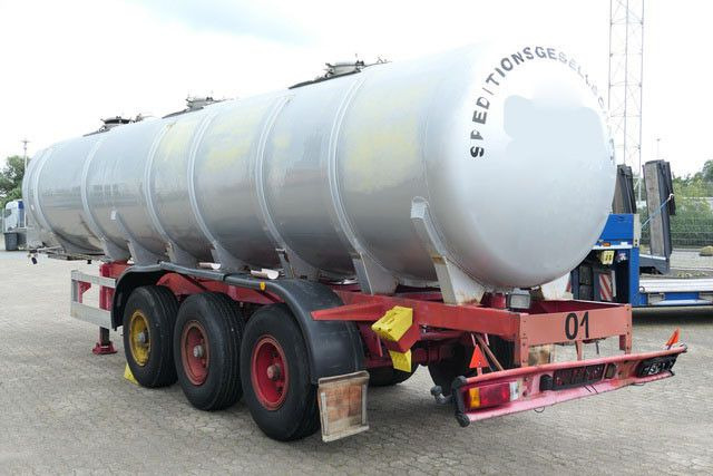 Lag GSA-C 20 S, Chemie-Tank, 25m³, Blattfederung - Tankoplegger: afbeelding 3 Lag GSA-C 20 S, Chemie-Tank, 25m³, Blattfederung - Tankoplegger: afbeelding 3