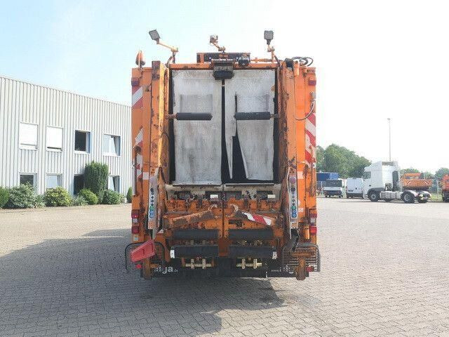 MAN 26.320 TGS BL 6x2, Haller, Zöller-Schüttung - Vuilniswagen: afbeelding 4 MAN 26.320 TGS BL 6x2, Haller, Zöller-Schüttung - Vuilniswagen: afbeelding 4