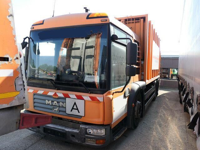 MAN 26.350 TGA 6x2, Haller, 24m³, Klima, 4 Sitze - Vuilniswagen: afbeelding 3 MAN 26.350 TGA 6x2, Haller, 24m³, Klima, 4 Sitze - Vuilniswagen: afbeelding 3