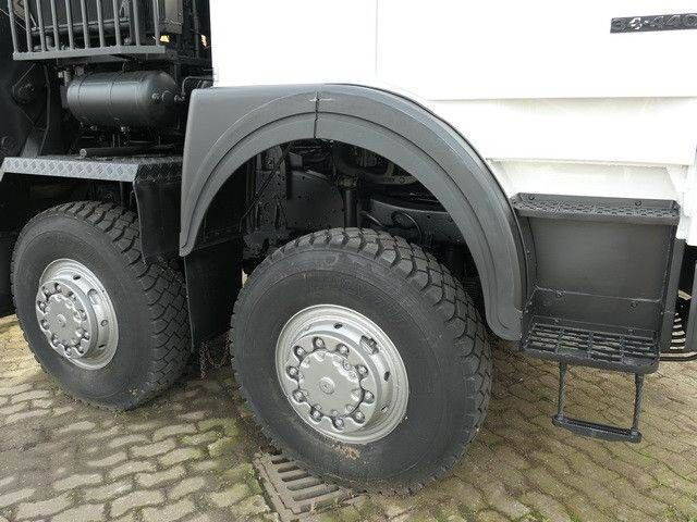 MAN 34.440 8x8, Allrad, Kran, 2x Seilwinde, 2x AHK - Vrachtwagen met open laadbak: afbeelding 4 MAN 34.440 8x8, Allrad, Kran, 2x Seilwinde, 2x AHK - Vrachtwagen met open laadbak: afbeelding 4
