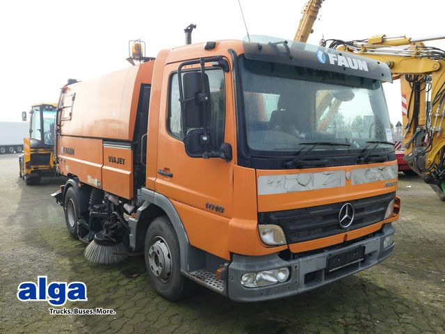 Mercedes-Benz 1018 Atego 4x2, Faun VIAJET 5R, Klima, 73tkm - Veegwagen: afbeelding 1 Mercedes-Benz 1018 Atego 4x2, Faun VIAJET 5R, Klima, 73tkm - Veegwagen: afbeelding 1