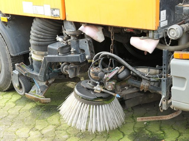Mercedes-Benz 1018 Atego 4x2, Faun VIAJET 5R, Klima, 73tkm - Veegwagen: afbeelding 3 Mercedes-Benz 1018 Atego 4x2, Faun VIAJET 5R, Klima, 73tkm - Veegwagen: afbeelding 3