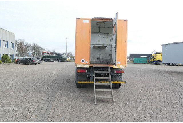 Mercedes-Benz 1518 A Atego 4X4, Klima, AHK, Allrad, Rolltor - Bakwagen: afbeelding 4 Mercedes-Benz 1518 A Atego 4X4, Klima, AHK, Allrad, Rolltor - Bakwagen: afbeelding 4