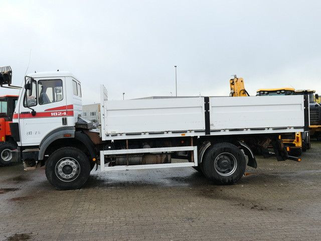 Mercedes-Benz 1824 AK 4x4, Allrad, AHK, Blattfederung, 168tkm - Vrachtwagen met open laadbak: afbeelding 2 Mercedes-Benz 1824 AK 4x4, Allrad, AHK, Blattfederung, 168tkm - Vrachtwagen met open laadbak: afbeelding 2