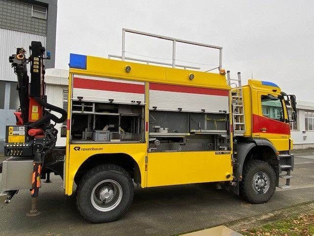Mercedes-Benz 1833 Axor 4x4, Kran Palfinger, Rosenbauer, AHK - Brandweerwagen: afbeelding 2 Mercedes-Benz 1833 Axor 4x4, Kran Palfinger, Rosenbauer, AHK - Brandweerwagen: afbeelding 2