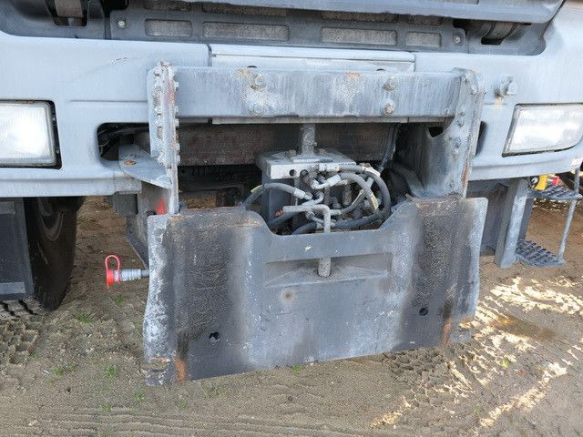 Mercedes-Benz 2035 AK Actros 4x4, Kehrmaschine Schmidt, Allrad - Veegwagen: afbeelding 5 Mercedes-Benz 2035 AK Actros 4x4, Kehrmaschine Schmidt, Allrad - Veegwagen: afbeelding 5