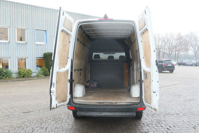 Mercedes-Benz 213 CDI Sprinter 4x2, Klima, 3. Sitz, Holzausbau - Kleine bestelwagen: afbeelding 5 Mercedes-Benz 213 CDI Sprinter 4x2, Klima, 3. Sitz, Holzausbau - Kleine bestelwagen: afbeelding 5