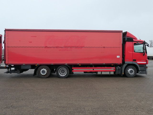 Drankenwagen vrachtwagen Mercedes-Benz 2541 L NR Actros 6x2, Schwenkwand, Klima, Lift: afbeelding 8