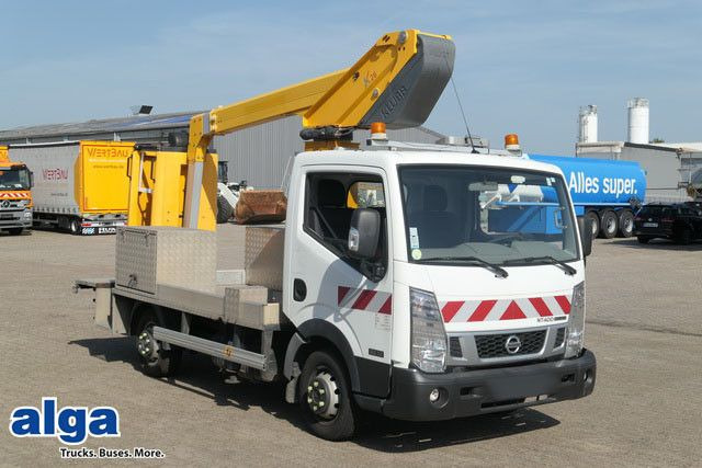 Nissan 32.12 4x2, 11m Arbeitshühe, Klima, 3x am Lager - Vrachtwagen hoogwerker, Bestelwagen: afbeelding 1 Nissan 32.12 4x2, 11m Arbeitshühe, Klima, 3x am Lager - Vrachtwagen hoogwerker, Bestelwagen: afbeelding 1
