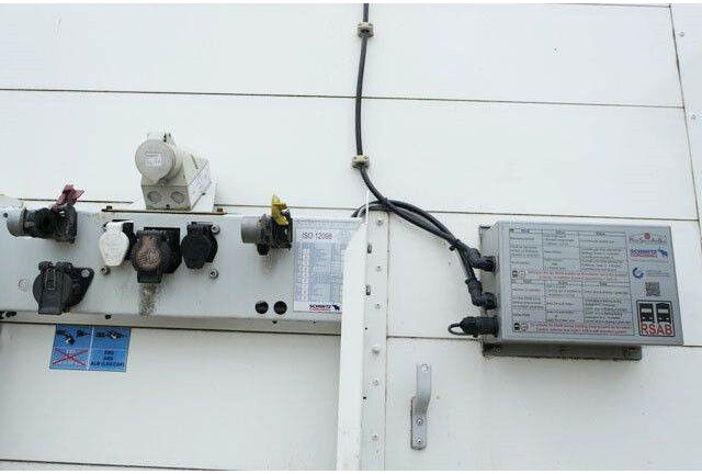 Schmitz Cargobull SCS 18/L-13.62 EB,2-Achser,LBW 2.0to.,Alu-Felgen - Schuifzeiloplegger: afbeelding 3 Schmitz Cargobull SCS 18/L-13.62 EB,2-Achser,LBW 2.0to.,Alu-Felgen - Schuifzeiloplegger: afbeelding 3