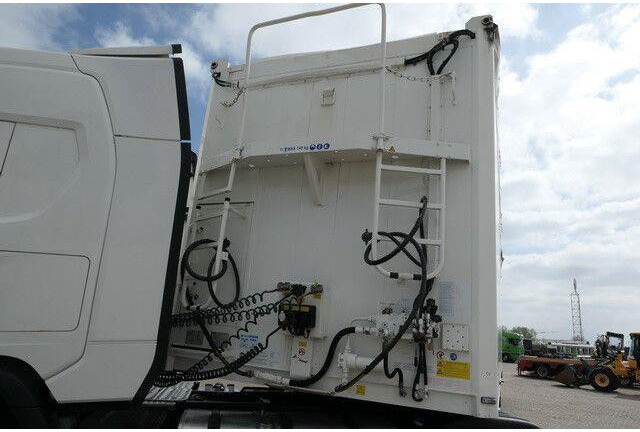 Stas S300ZX, 92m³, 10mm Boden, SAF, Hydr. Heckklappe - Gesloten oplegger: afbeelding 3 Stas S300ZX, 92m³, 10mm Boden, SAF, Hydr. Heckklappe - Gesloten oplegger: afbeelding 3