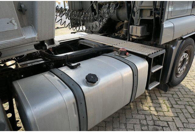 MAN 18.440 TGS 4x2, Klima, Hydr., Standheizung - Trekker: afbeelding 4 MAN 18.440 TGS 4x2, Klima, Hydr., Standheizung - Trekker: afbeelding 4