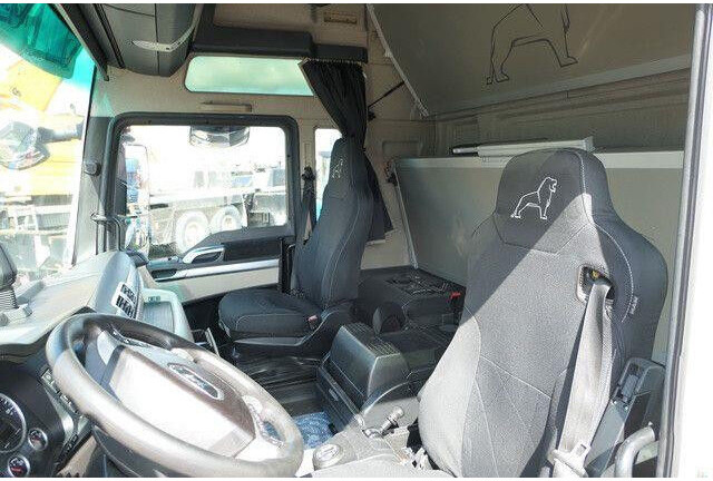 MAN 18.500 TGX 4x2, Intarder, Klima, 2x Tank,Spoiler - Trekker: afbeelding 5 MAN 18.500 TGX 4x2, Intarder, Klima, 2x Tank,Spoiler - Trekker: afbeelding 5