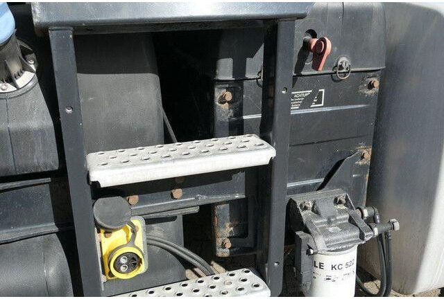 Trekker MAN 18.500 TGX 4x2, XXL, Intarder,Standklima,2x Tank: afbeelding 10