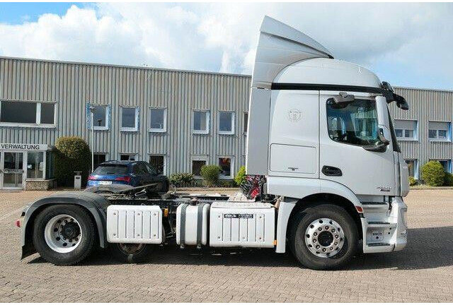 Mercedes-Benz 2443 LS Actros 6x2, 3-Achser, 24to. GG, Waage - Trekker: afbeelding 2 Mercedes-Benz 2443 LS Actros 6x2, 3-Achser, 24to. GG, Waage - Trekker: afbeelding 2