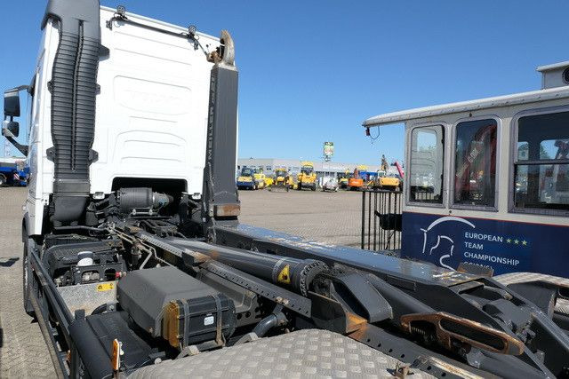 Volvo FH 460 6x2, Meiller, Funk, Standklima, Gelenkt - Haakarmsysteem vrachtwagen: afbeelding 4 Volvo FH 460 6x2, Meiller, Funk, Standklima, Gelenkt - Haakarmsysteem vrachtwagen: afbeelding 4