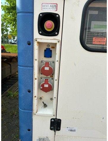 Wacker Wilson P33-2, 33kVA, Perkins, Stromgenerator - Industrie generator: afbeelding 3 Wacker Wilson P33-2, 33kVA, Perkins, Stromgenerator - Industrie generator: afbeelding 3