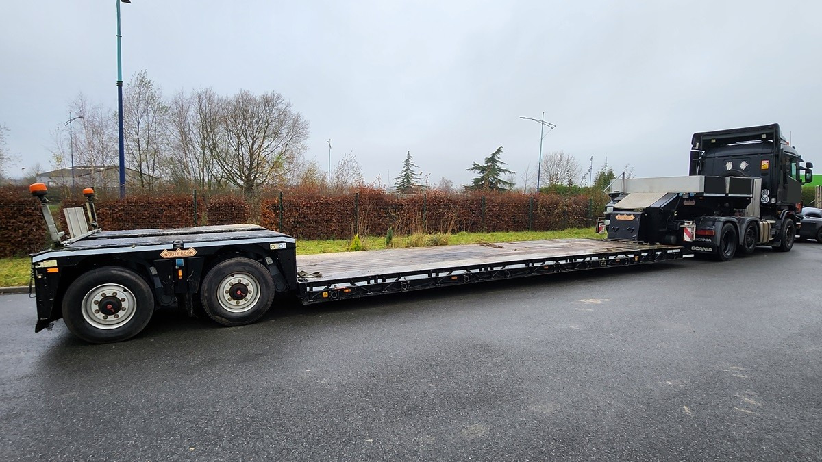 - Containertransporter/ Wissellaadbak oplegger: afbeelding 1 - Containertransporter/ Wissellaadbak oplegger: afbeelding 1