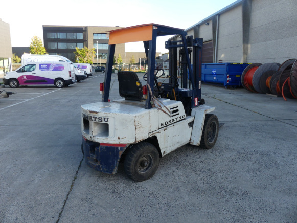 Chariot élévateur Komatsu FD25T - Andere machine: afbeelding 3 Chariot élévateur Komatsu FD25T - Andere machine: afbeelding 3