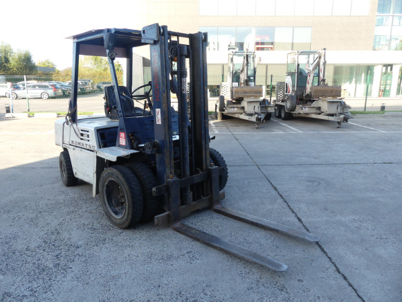 Chariot élévateur Komatsu FD25T - Andere machine: afbeelding 2 Chariot élévateur Komatsu FD25T - Andere machine: afbeelding 2
