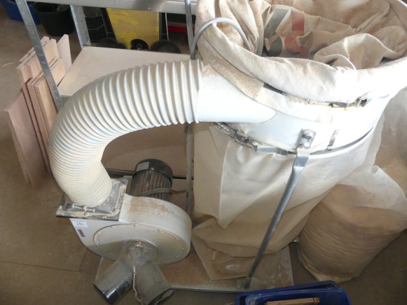 Aspiration 1 sac sur châssis marque et modèle inconnu - Apparatuur voor industriële klimaatbeheersing: afbeelding 2 Aspiration 1 sac sur châssis marque et modèle inconnu - Apparatuur voor industriële klimaatbeheersing: afbeelding 2