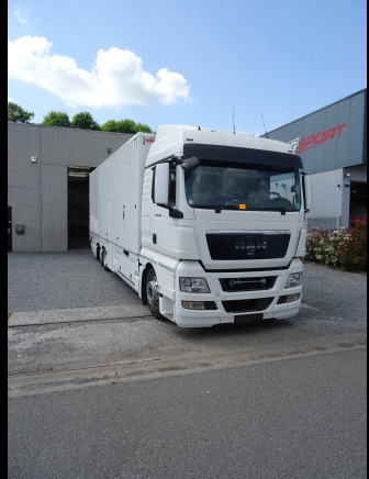 Camion MAN TGX26.400 (2009-731.695 km-VIN:WMA21XZZ7AW137860) - Bakwagen: afbeelding 1 Camion MAN TGX26.400 (2009-731.695 km-VIN:WMA21XZZ7AW137860) - Bakwagen: afbeelding 1